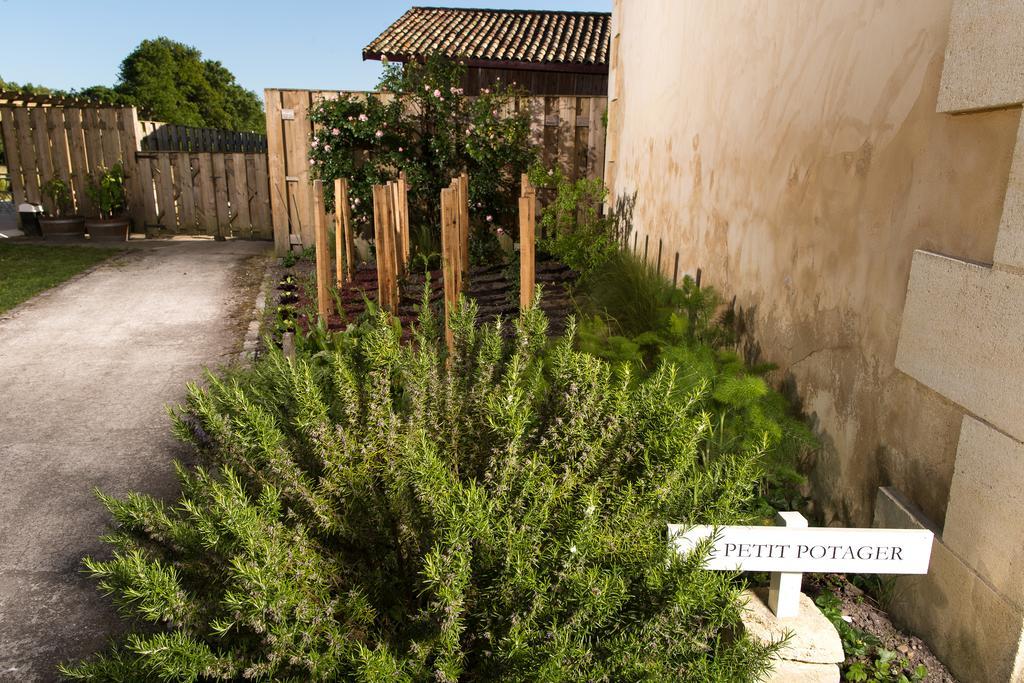 Les Cinq Sens Du Chateau Mayne Lalande Hotel Castelnau de Medoc Bagian luar foto