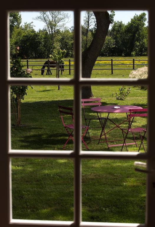 Les Cinq Sens Du Chateau Mayne Lalande Hotel Castelnau de Medoc Ruang foto
